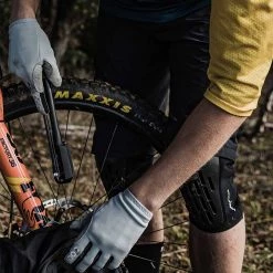 Cheapest 👍 POC VPD System Lite Knee Pad 🔔 -POC Official Store URABLA D1 17